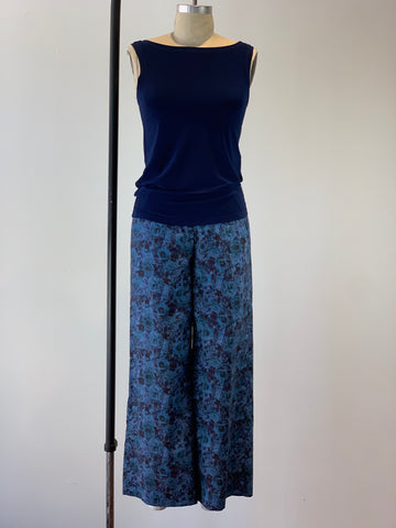 Liberty Blue Roses Pull on Palazzo Pant