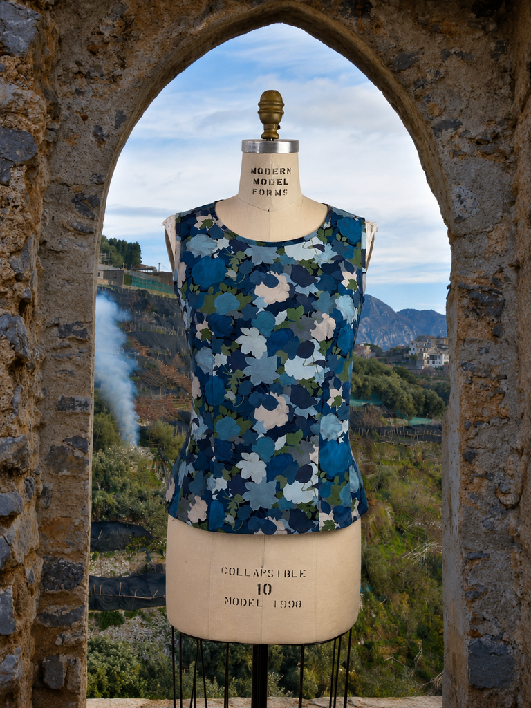 BUTTON BACK LITTLE MERTON POP TOP