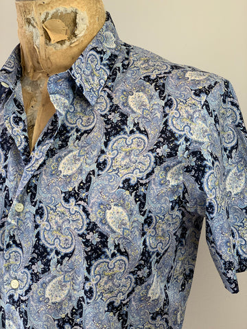 MEN’S NAVY PAISLEY SHIRT