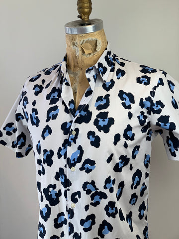 MEN’S GRAPHIC CHEETAH SHIRT